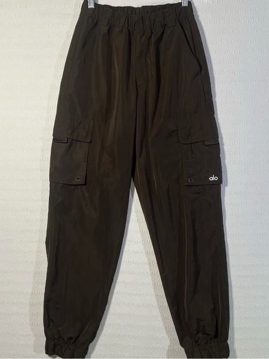 ALO Yoga Pants - Alo Yoga It Girl Cargo Jogger Pant Womens XS Espresso Brown